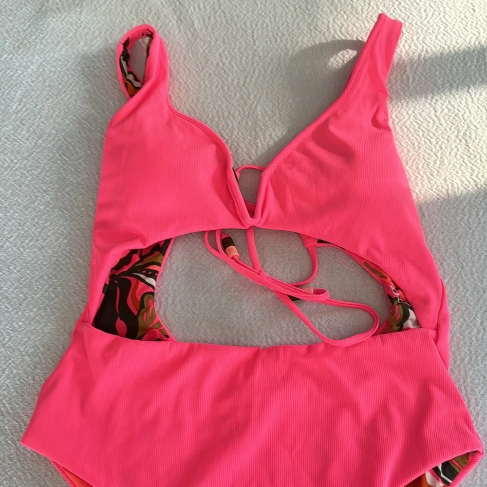 Maaji Coral Lava Reversible Cut-out One-Piece Swimsuit, Size Large, $168